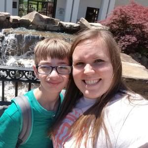 Meet your Posher, Amanda